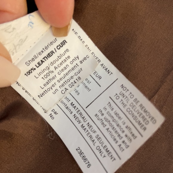 Identify leather jacket - Picture 5 of 8